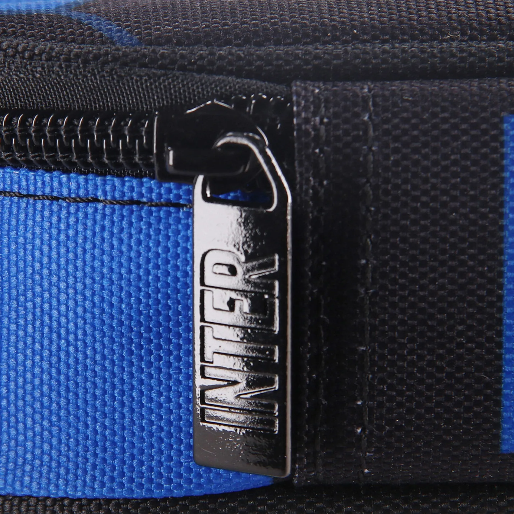 Inter Astucci^IM ASTUCCIO PORTAPENNE BLU